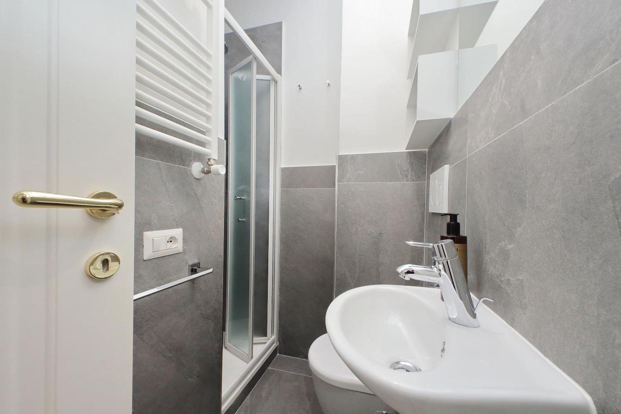 Treasurerome Adriana Charme 4br Apartment Rome